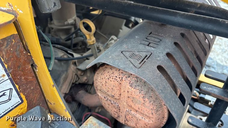 image for item EO4044 Vermeer RTX250 trencher