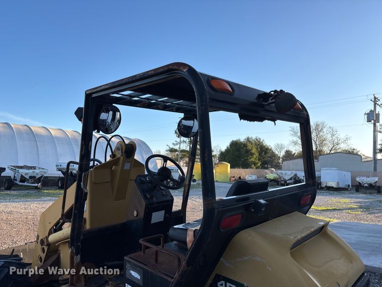 image for item EO4047 Willmar 4550 wheel loader