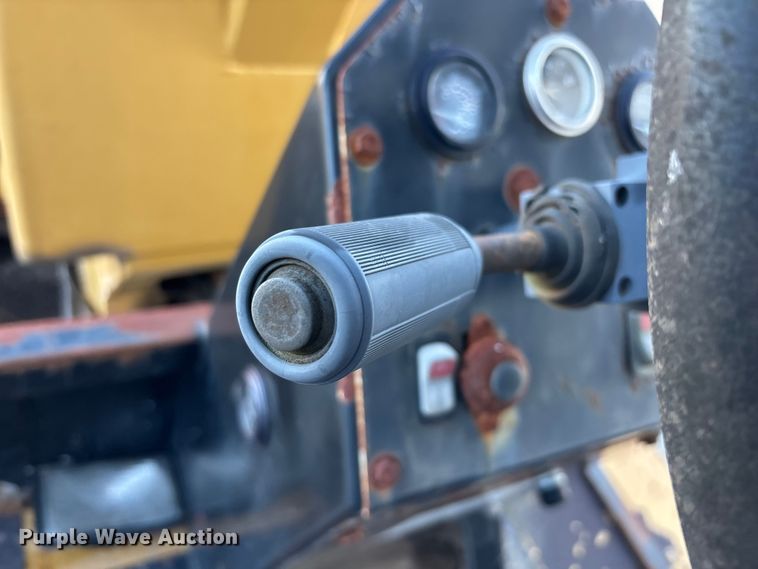 image for item EO4047 Willmar 4550 wheel loader