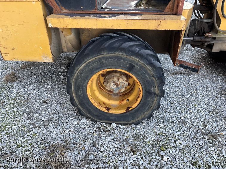 image for item EO4047 Willmar 4550 wheel loader
