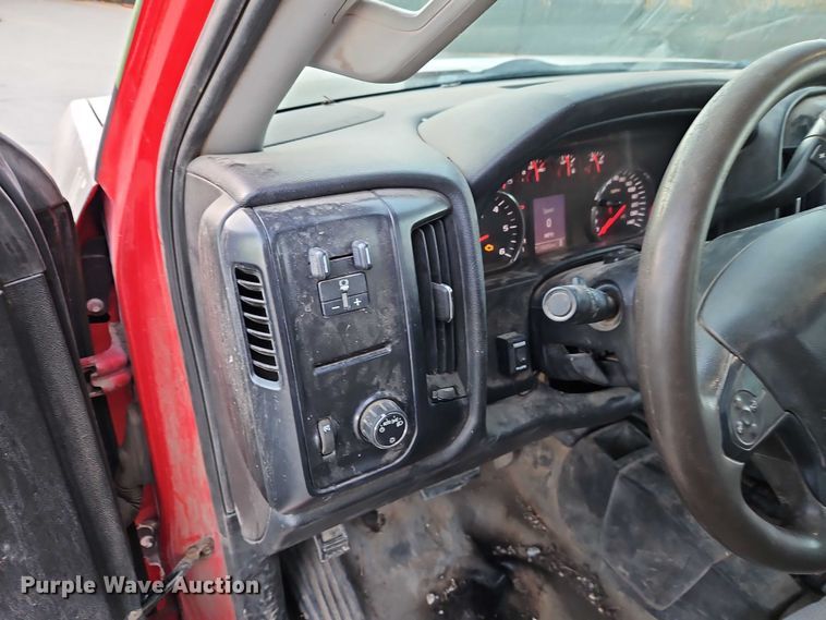 image for item EO4732 2015 Chevrolet Silverado 3500 dump bed pickup truck