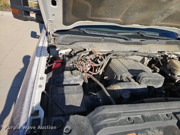 image for item EO4734 2016 Chevrolet Silverado 3500 dump bed pickup truck