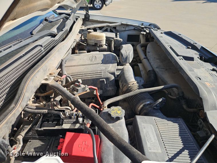 image for item EO4734 2016 Chevrolet Silverado 3500 dump bed pickup truck