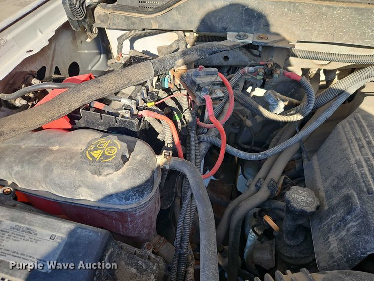 image for item EO4734 2016 Chevrolet Silverado 3500 dump bed pickup truck