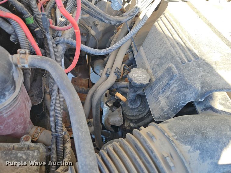 image for item EO4734 2016 Chevrolet Silverado 3500 dump bed pickup truck