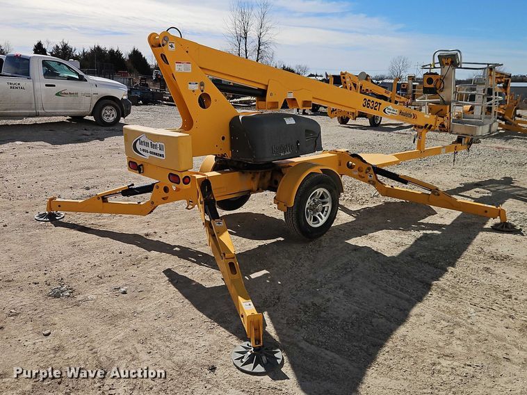 image for item EO7035 2016 Haulotte 3632T boom lift