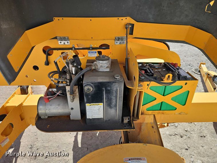 image for item EO7035 2016 Haulotte 3632T boom lift
