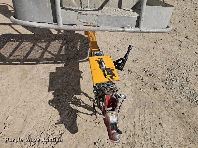 image for item EO7036 2015 Houlette 3632T boom lift