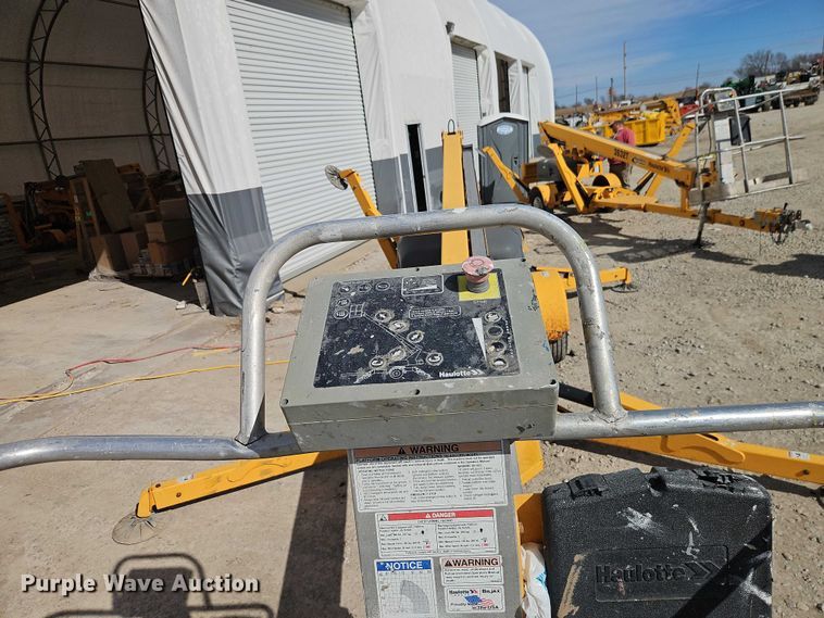 image for item EO7036 2015 Houlette 3632T boom lift