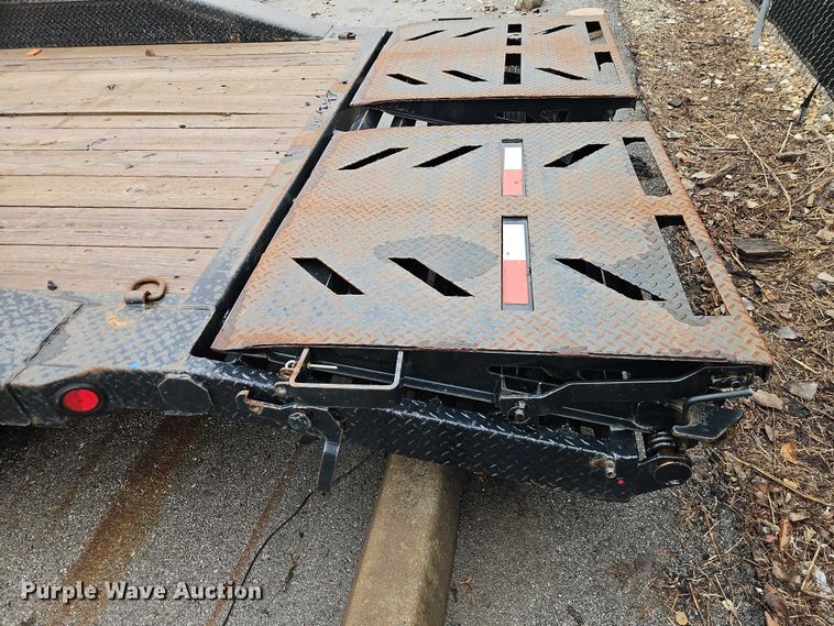 image for item EO7060 2021 Norstar Trailers Ironbull equipment trailer