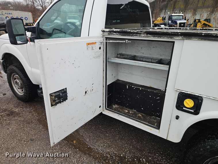 image for item EO7061 2012 Ford F350 Super Duty Utility Bed Pickup