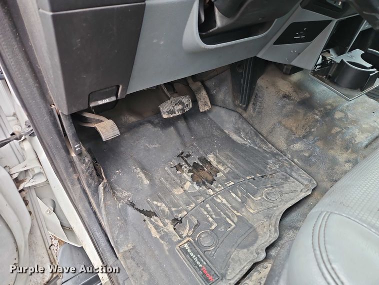 image for item EO7061 2012 Ford F350 Super Duty Utility Bed Pickup
