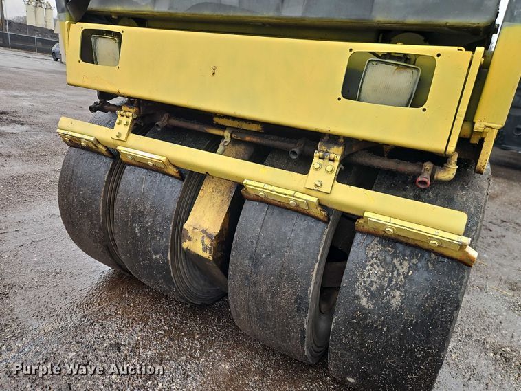 image for item EO7062 2006 Bomag BW138AC combination vibratory roller