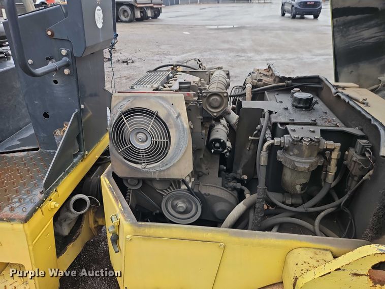 image for item EO7062 2006 Bomag BW138AC combination vibratory roller