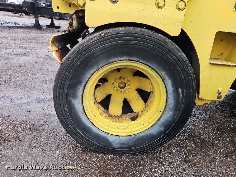 image for item EO7062 2006 Bomag BW138AC combination vibratory roller