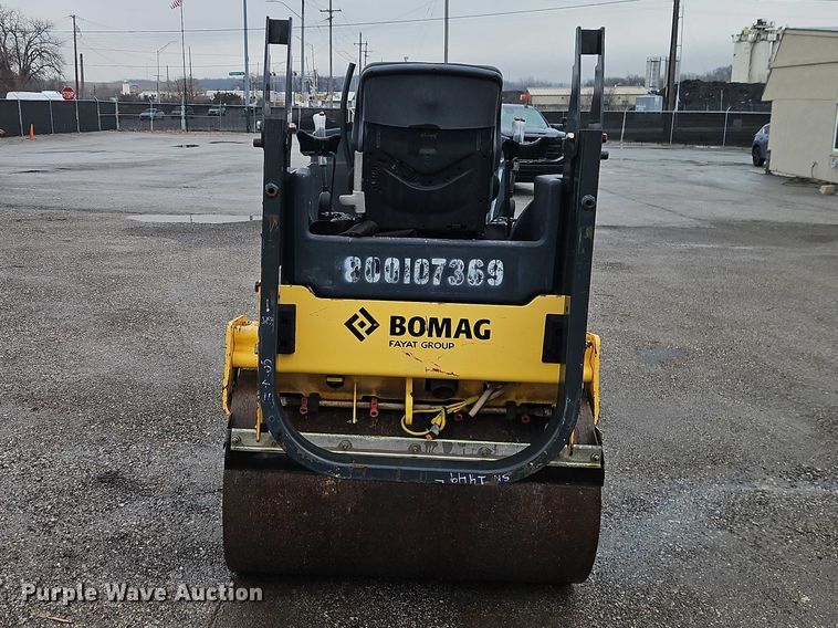 image for item EO7063 2016 Bomag BW120SL-5 double drum vibratory roller