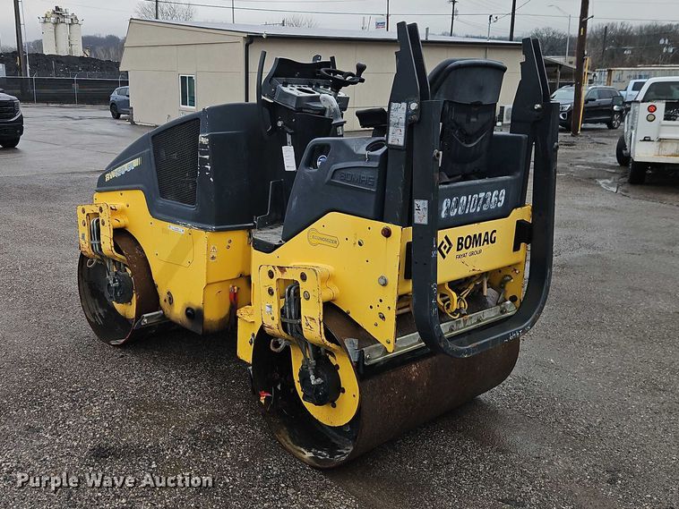 image for item EO7063 2016 Bomag BW120SL-5 double drum vibratory roller