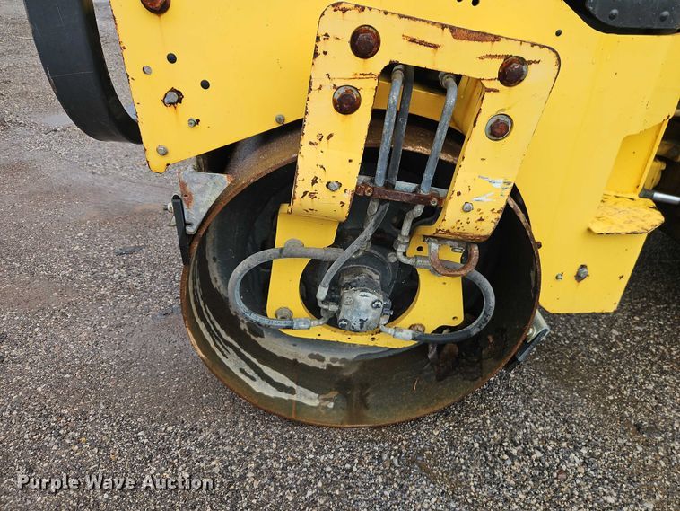 image for item EO7063 2016 Bomag BW120SL-5 double drum vibratory roller
