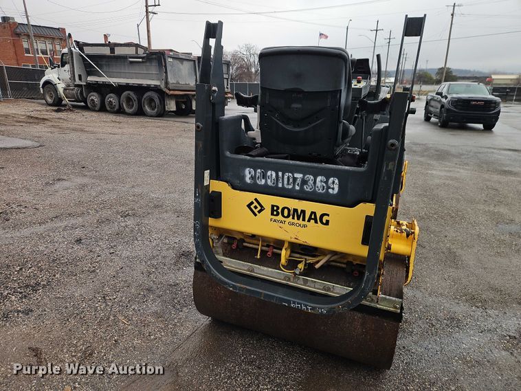 image for item EO7063 2016 Bomag BW120SL-5 double drum vibratory roller