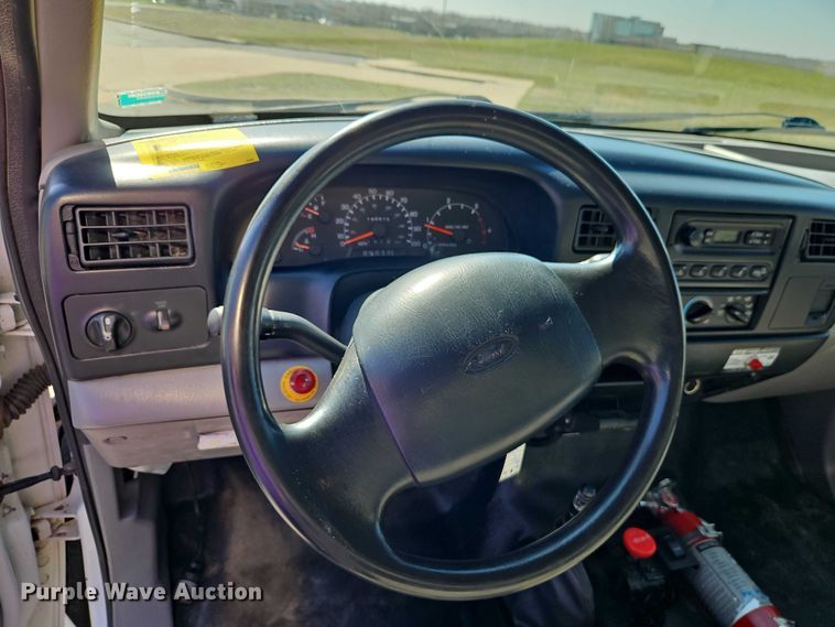 image for item EO7072 2000 Ford F650 Super Duty dump flatbed truck