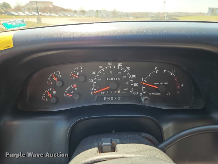 image for item EO7072 2000 Ford F650 Super Duty dump flatbed truck