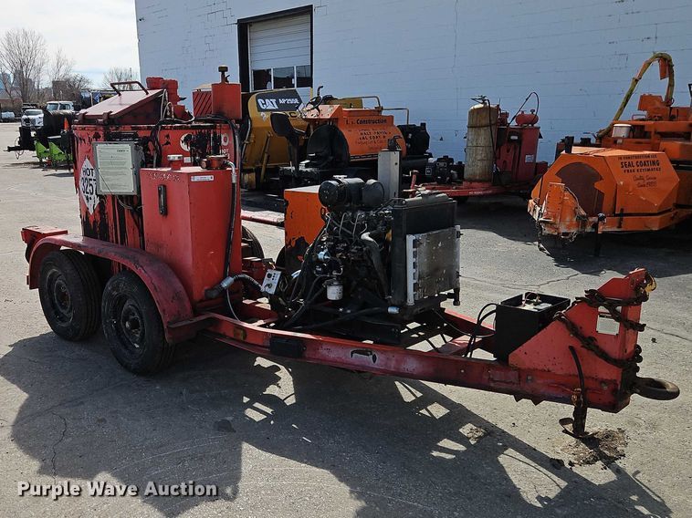 image for item EO7120 2002 Crafco SS 125 DC melter applicator