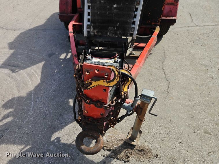 image for item EO7120 2002 Crafco SS 125 DC melter applicator