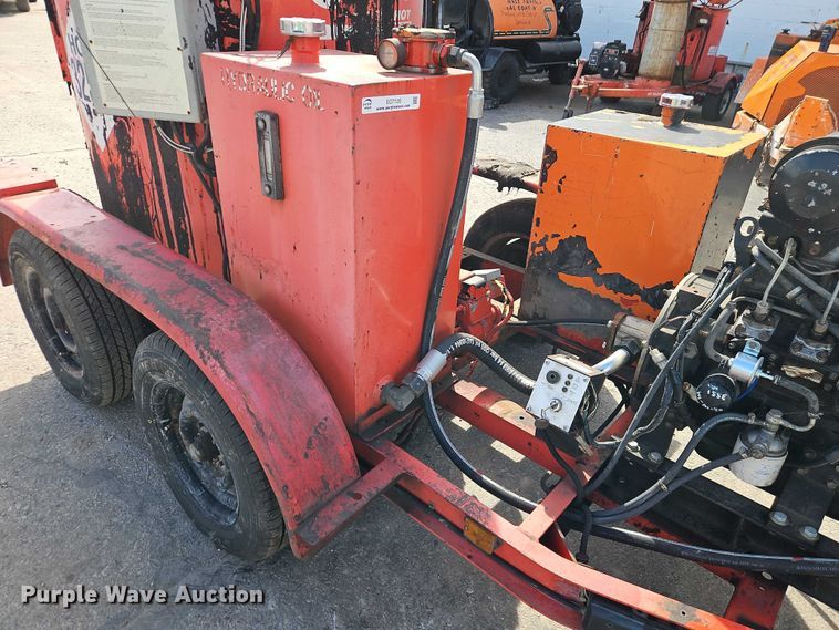 image for item EO7120 2002 Crafco SS 125 DC melter applicator