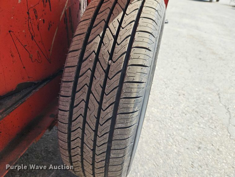 image for item EO7120 2002 Crafco SS 125 DC melter applicator