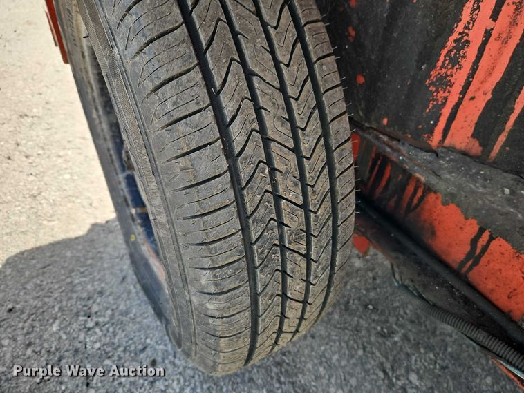 image for item EO7120 2002 Crafco SS 125 DC melter applicator