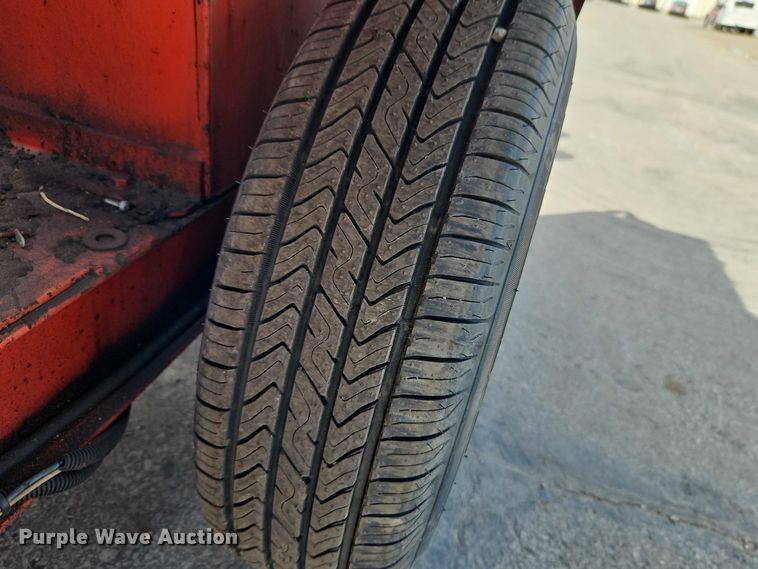 image for item EO7120 2002 Crafco SS 125 DC melter applicator