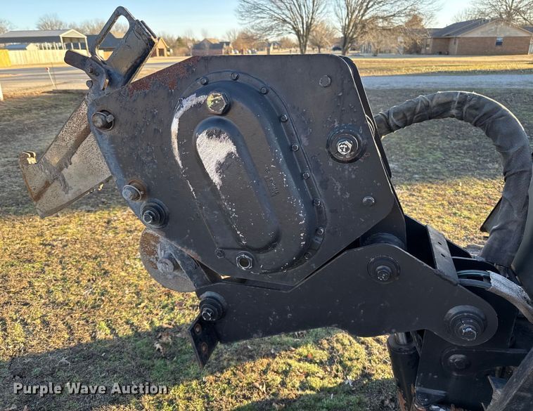 image for item ES5775 2002 Ditch Witch 410SXD trencher