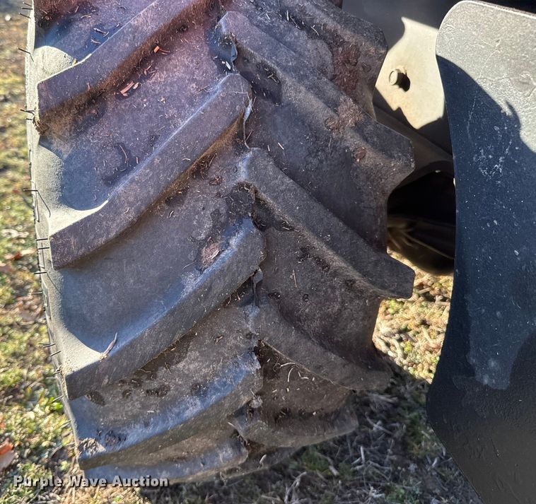 image for item ES5775 2002 Ditch Witch 410SXD trencher