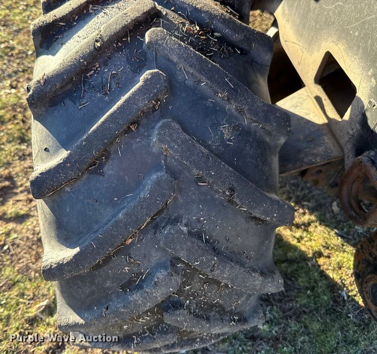 image for item ES5775 2002 Ditch Witch 410SXD trencher