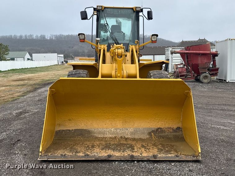 image for item ES5932 2002 Caterpillar 938G Series II wheel loader
