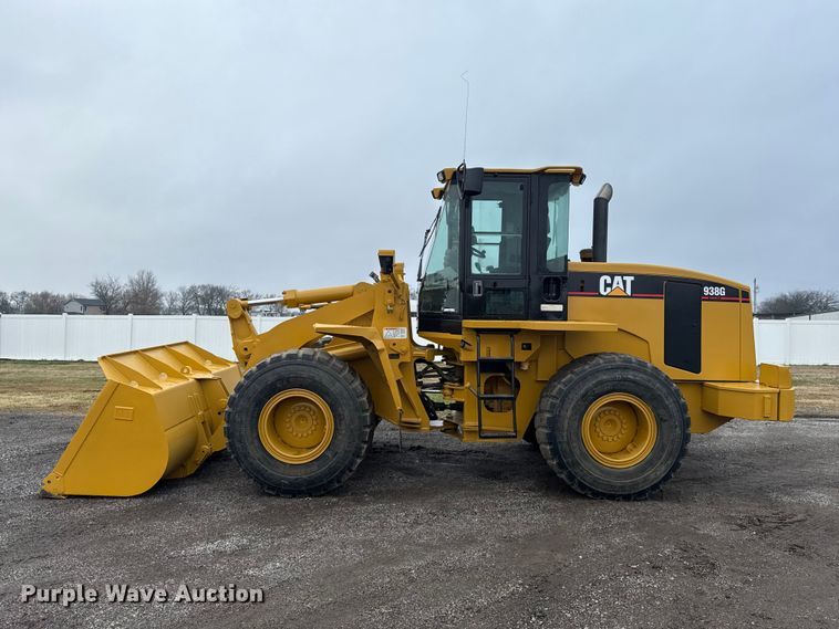 image for item ES5932 2002 Caterpillar 938G Series II wheel loader