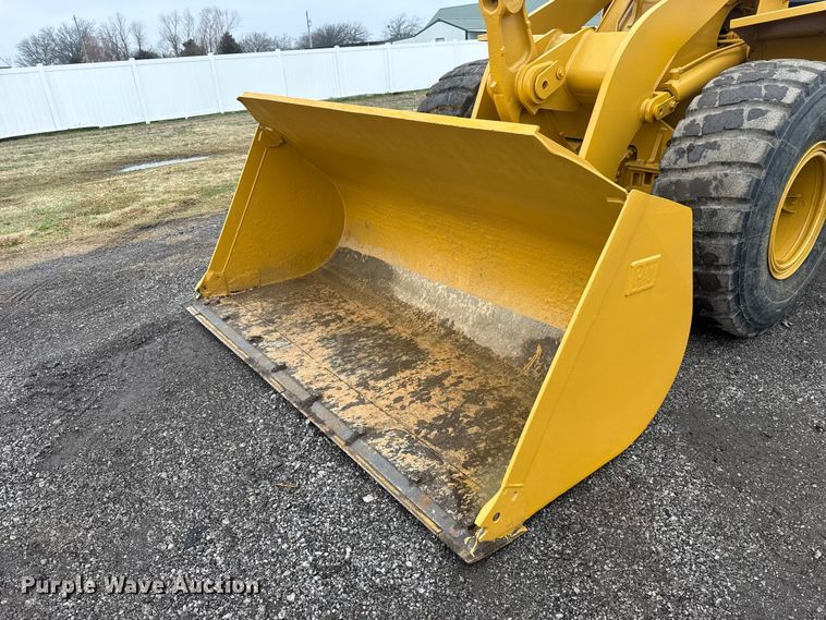 image for item ES5932 2002 Caterpillar 938G Series II wheel loader