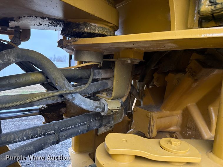 image for item ES5932 2002 Caterpillar 938G Series II wheel loader