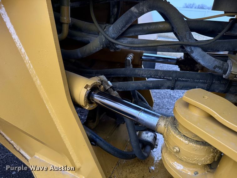 image for item ES5932 2002 Caterpillar 938G Series II wheel loader