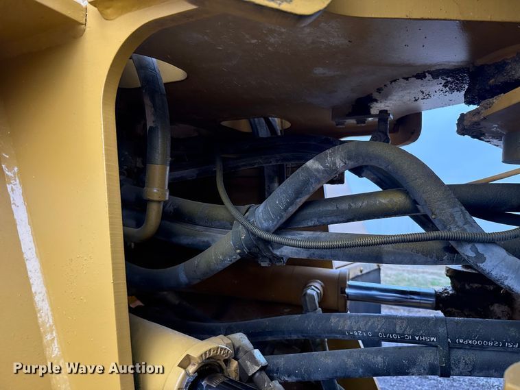 image for item ES5932 2002 Caterpillar 938G Series II wheel loader