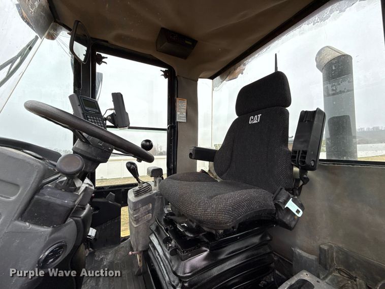 image for item ES5932 2002 Caterpillar 938G Series II wheel loader