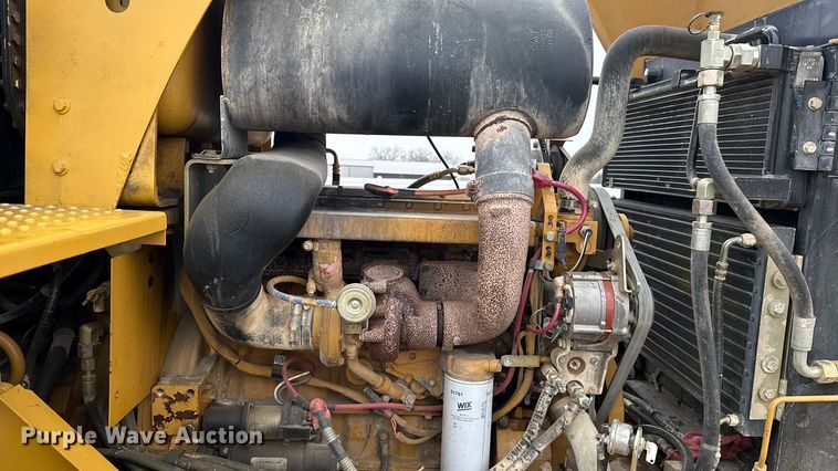 image for item ES5932 2002 Caterpillar 938G Series II wheel loader