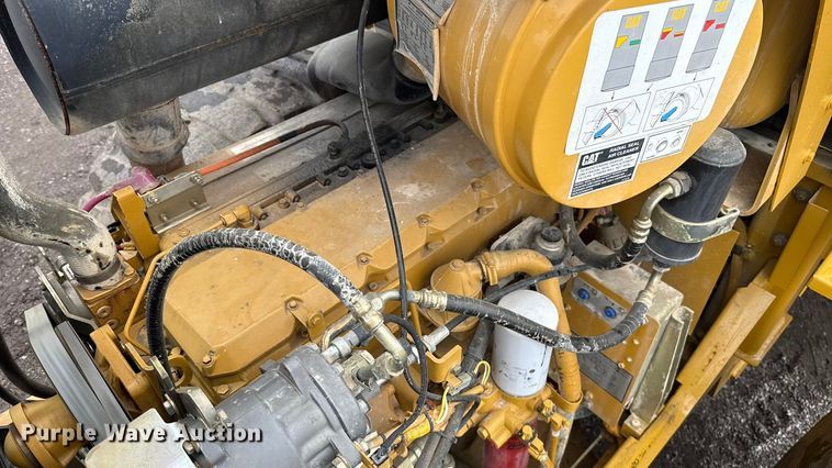 image for item ES5932 2002 Caterpillar 938G Series II wheel loader