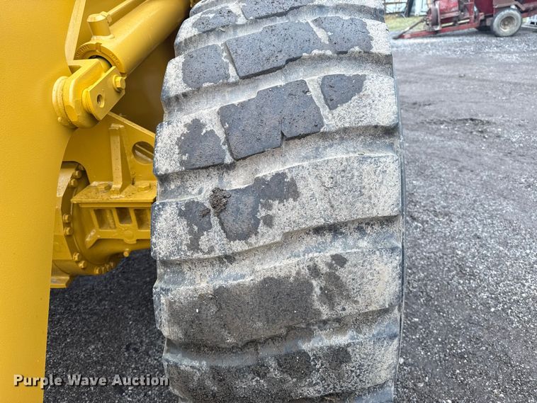 image for item ES5932 2002 Caterpillar 938G Series II wheel loader