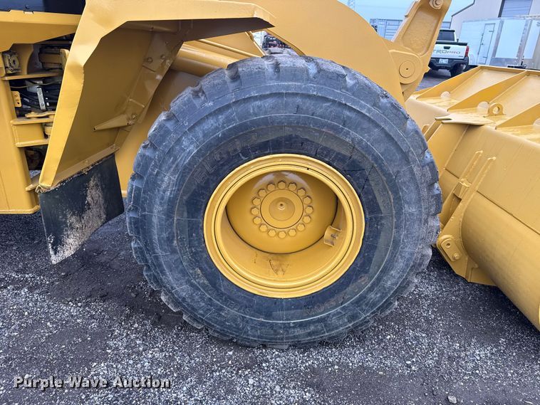 image for item ES5932 2002 Caterpillar 938G Series II wheel loader