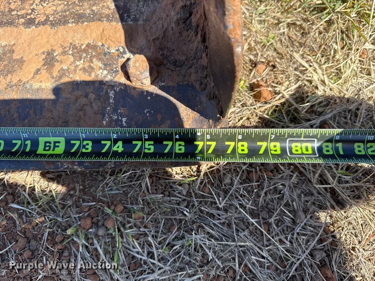 image for item ES5955 2017 New Holland C232 tracked skid steer loader