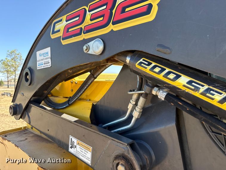 image for item ES5955 2017 New Holland C232 tracked skid steer loader