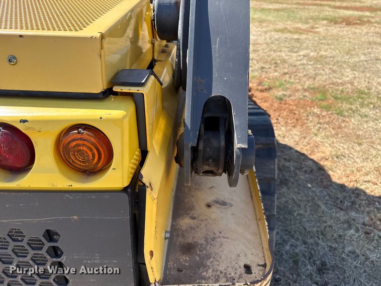 image for item ES5955 2017 New Holland C232 tracked skid steer loader