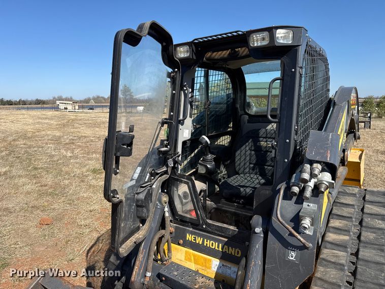 image for item ES5955 2017 New Holland C232 tracked skid steer loader