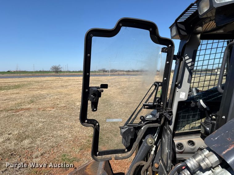 image for item ES5955 2017 New Holland C232 tracked skid steer loader